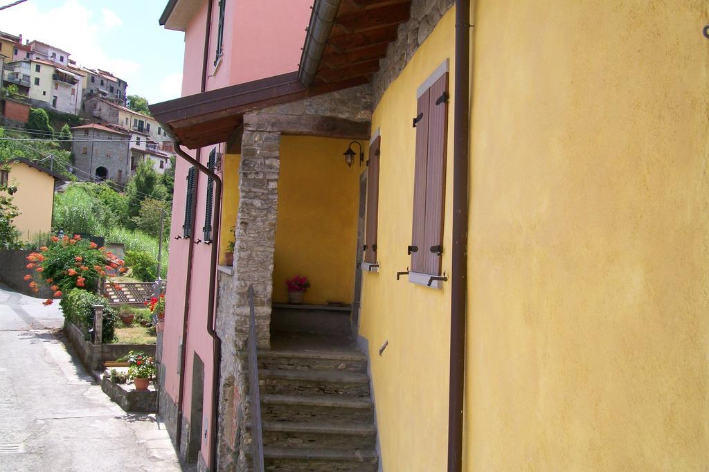 La Casa Del Borgo Apartamento Beverino Quarto foto